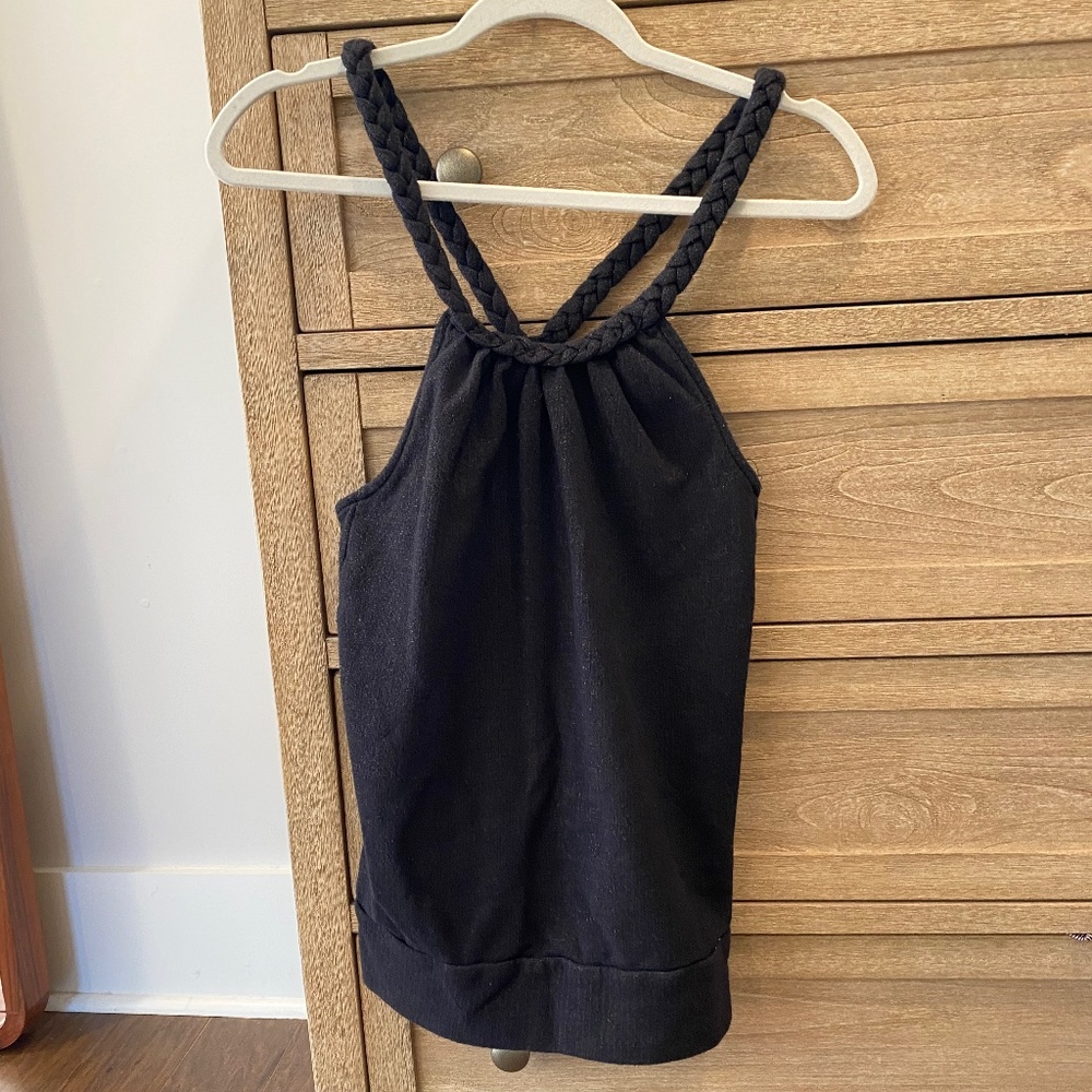LUX black with gold tank